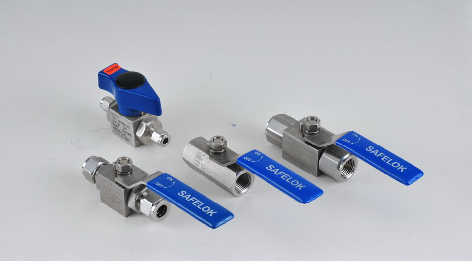 BALL VALVES